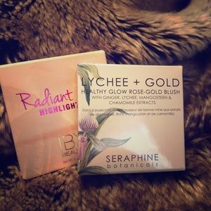 NEW STILL IN BOX blush and highlighter